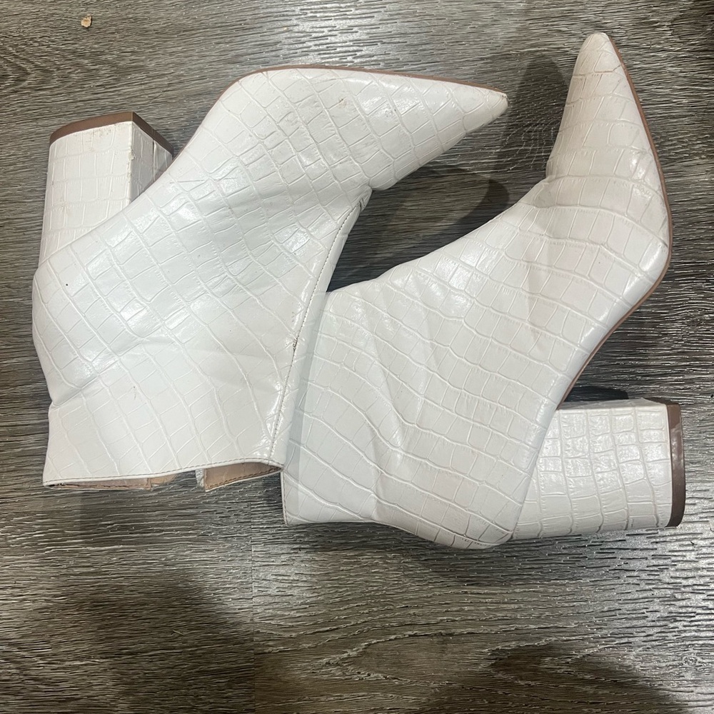 Nasty Gal White Croc-Embossed Pointed Block Heel Booties